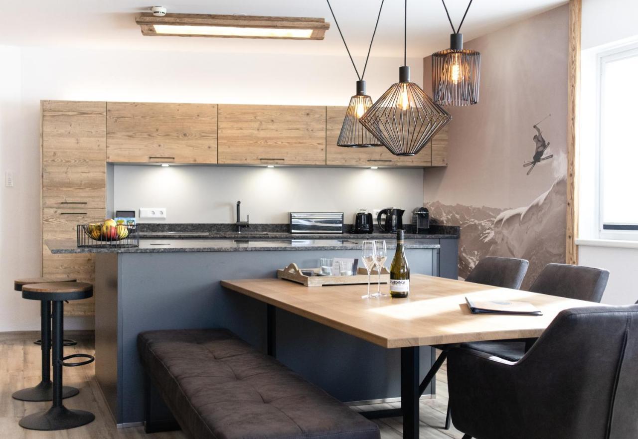 Avenida Style Appartements By Alpin Rentals - Incl Summercard Kaprun Ngoại thất bức ảnh